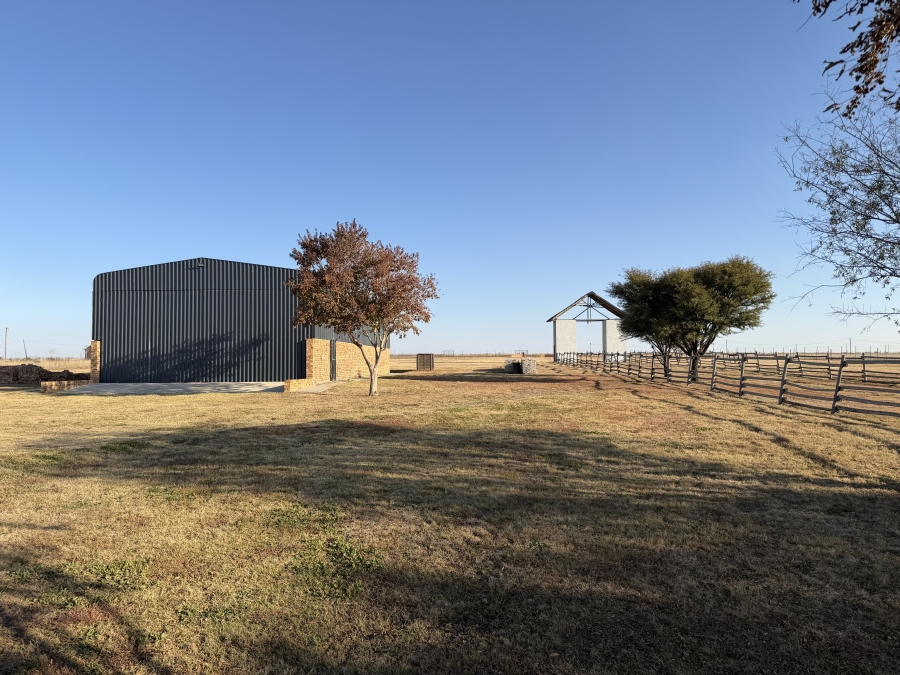4 Bedroom Property for Sale in Vaaldam SH Free State
